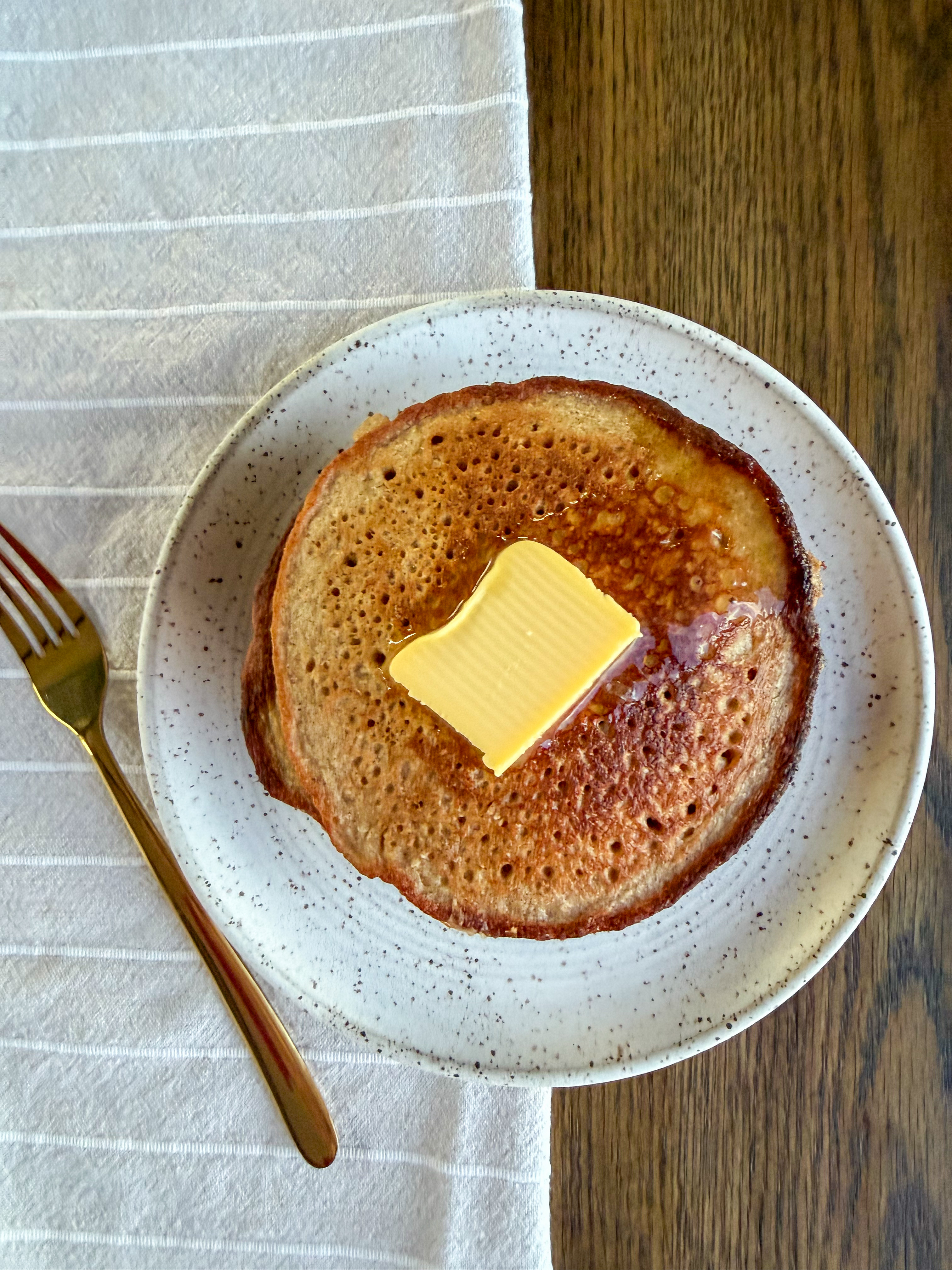 Banana Oat Pancakes (Flourless, Easy, Family-Friendly)